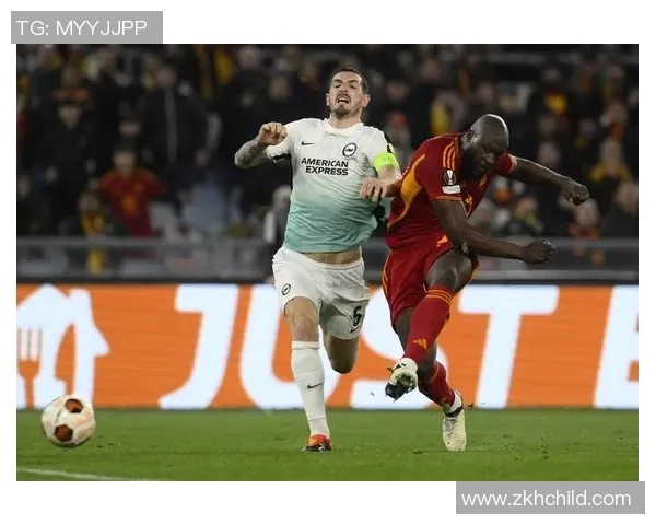 西甲焦点战那不勒斯与AC米兰激战成平补时进球引发全场狂欢